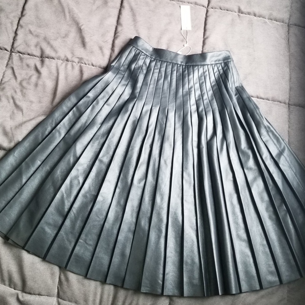 Rebecca Taylor faux leather skirt-NWT-Size 6 - Picture 5 of 8